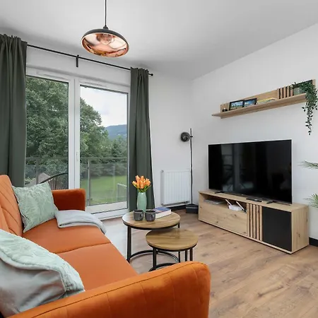 Апартаменты Przytulne Blisko Gor Z Balkonem I Parkingiem By Renters