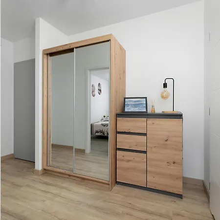 Апартаменты Przytulne Blisko Gor Z Balkonem I Parkingiem By Renters