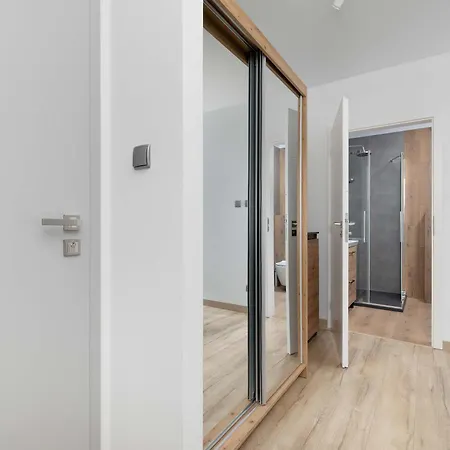 Przytulne Blisko Gor Z Balkonem I Parkingiem By Renters Апартаменты *